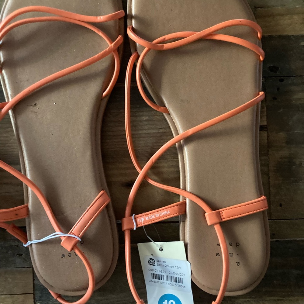 Universal Sandals NEW target